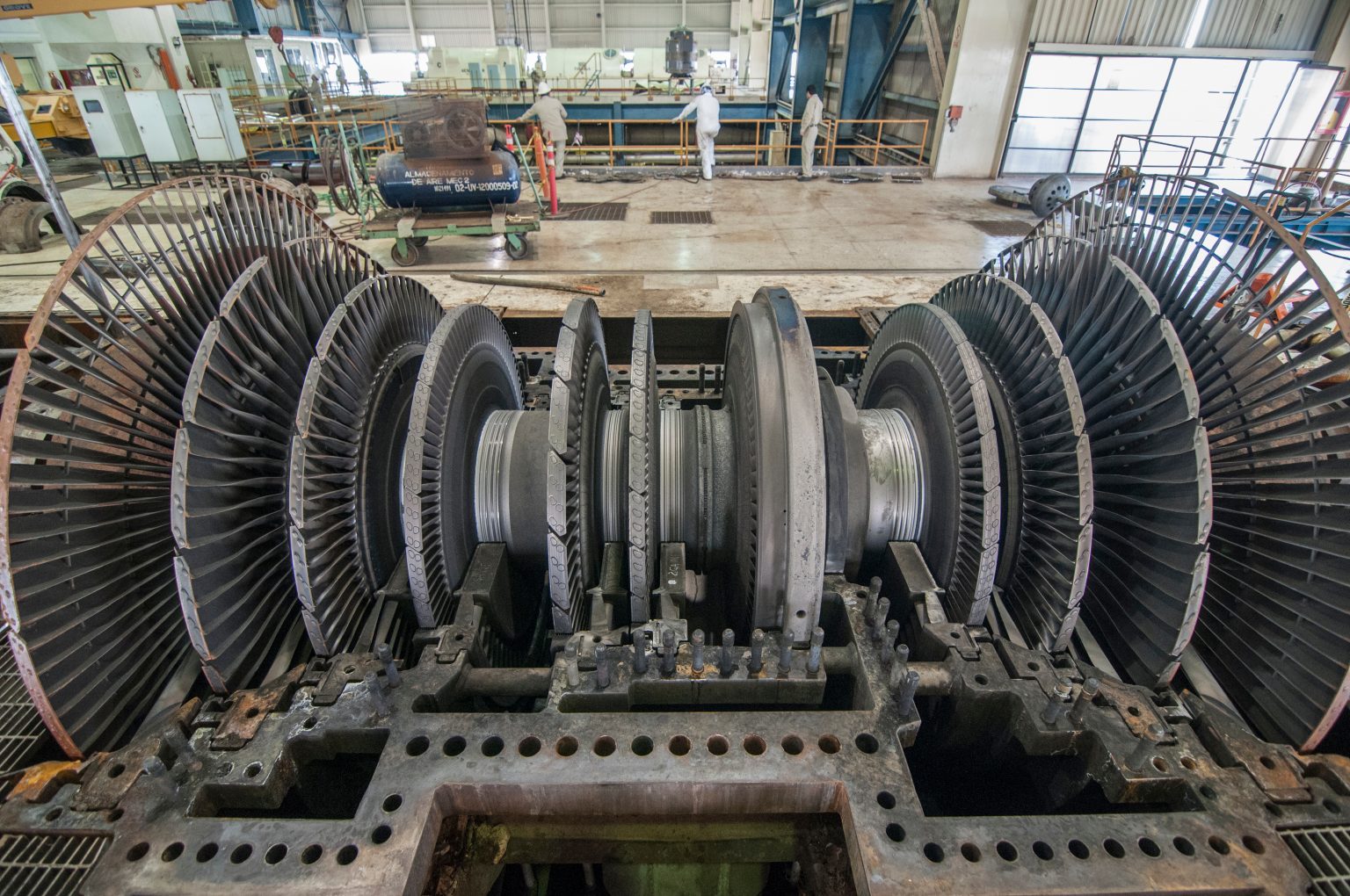 Turbines powered by steam фото 16